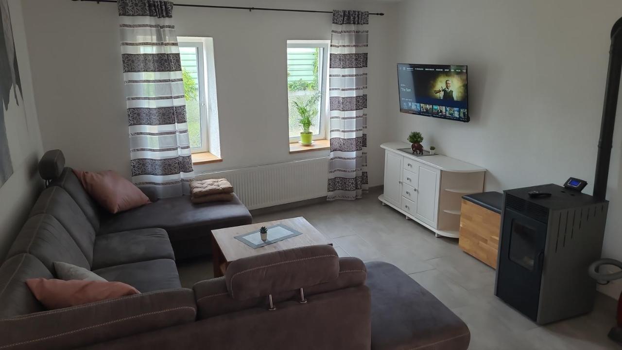 Ferienhaus Budenheim Екстер'єр фото