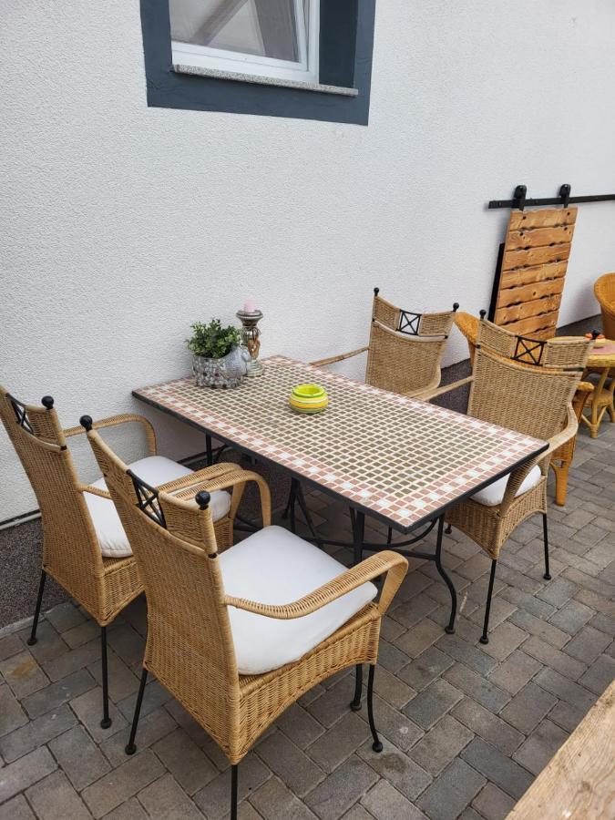 Ferienhaus Budenheim Екстер'єр фото